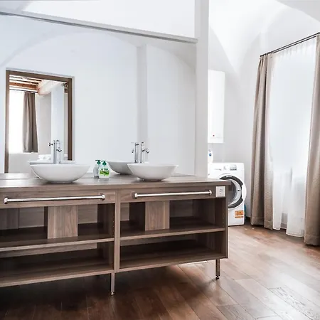 Darebell - Designerapartments Sporgasse Apartment